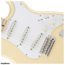 Fender Yngwie Malmsteen Strat Scalloped MN Vintage White